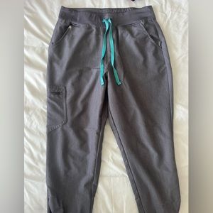 women's Graphite Zamora™ High Waisted 2.0 - Petite Jogger Scrub Pants - L